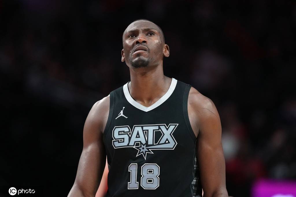 比永博一年合同重返马刺 即将开启生涯第15个赛季