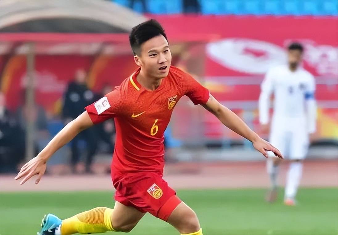 浙江俱乐部两位离队热门预测！一人效力法甲马赛，可考虑去国安